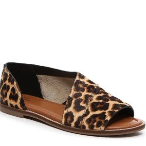 Crown Vintage Pavletta Leopard Print Sandals Women’s Size 8.5